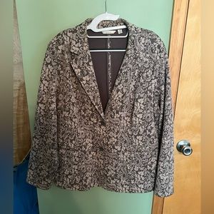 Women’s floral blazer by Isaac Mizrahi